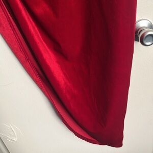 Crushed velvet Red party dress